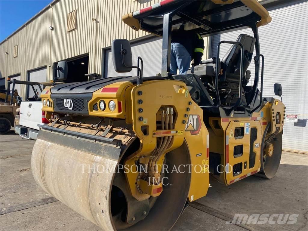 CAT CB 10 Rouleaux tandem