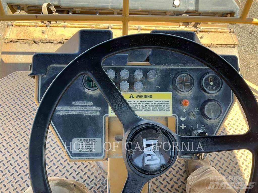 CAT CB-634C Rouleaux tandem