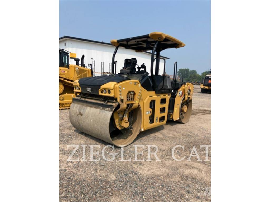 CAT CB10 Compacteur de sol