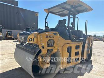 CAT CB10 Compacteur de sol