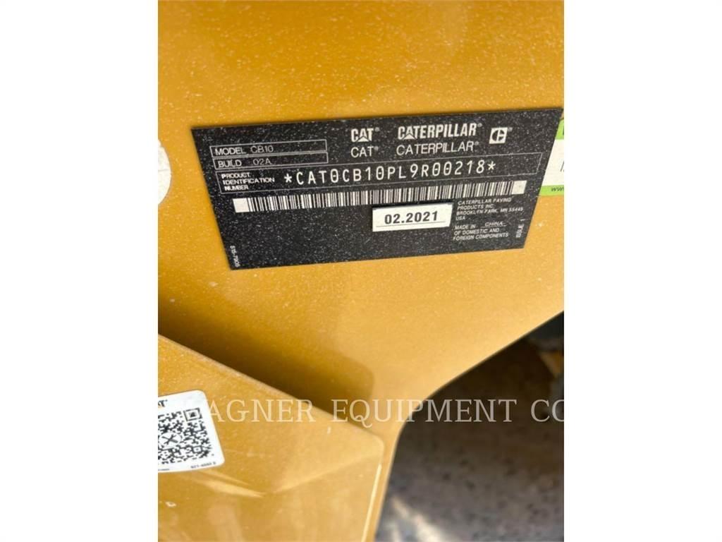 CAT CB10 Compacteur de sol