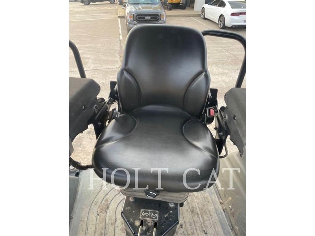 CAT CB13 Rouleaux monocylindre
