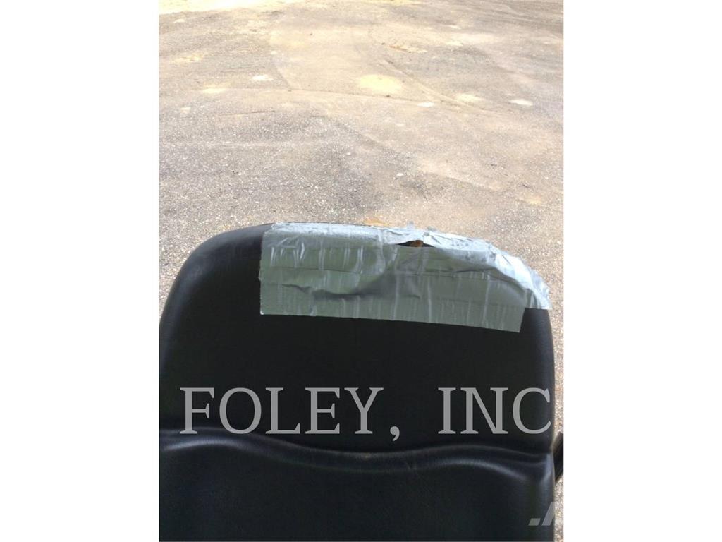 CAT CB13 Rouleaux tandem