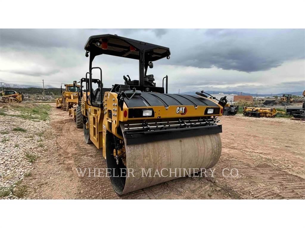 CAT CB13 Rouleaux tandem