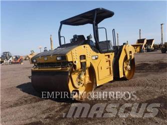 CAT CB13 Rouleaux tandem