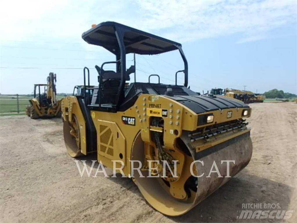 CAT CB13 Finisseur