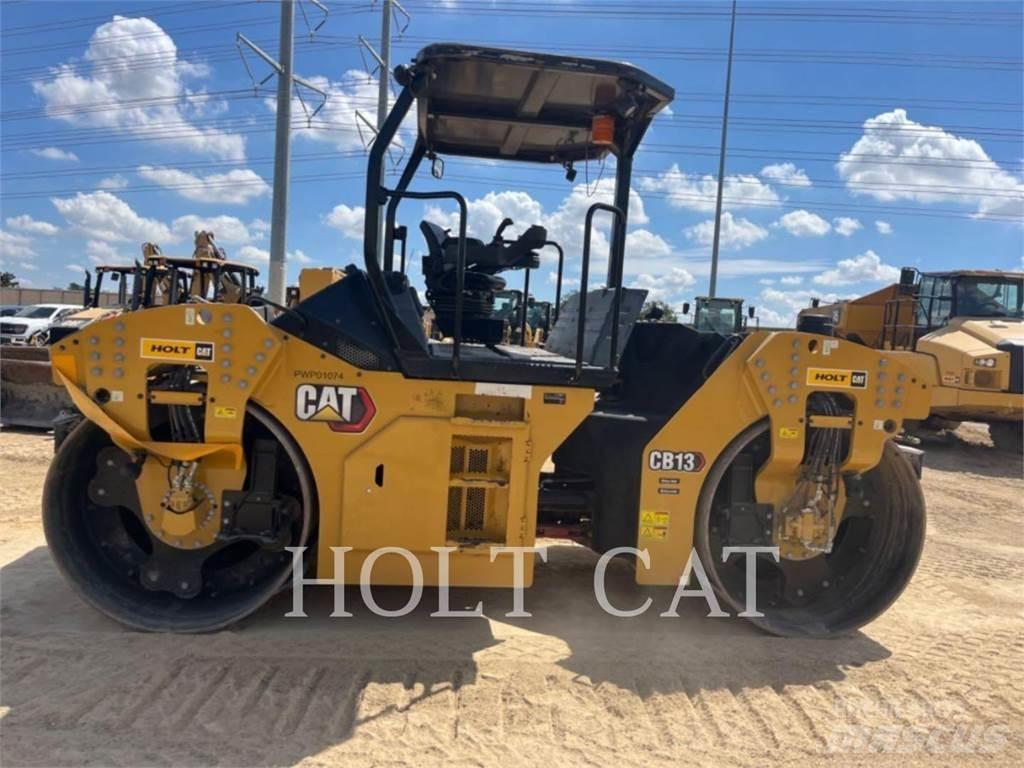 CAT CB13 Scraper