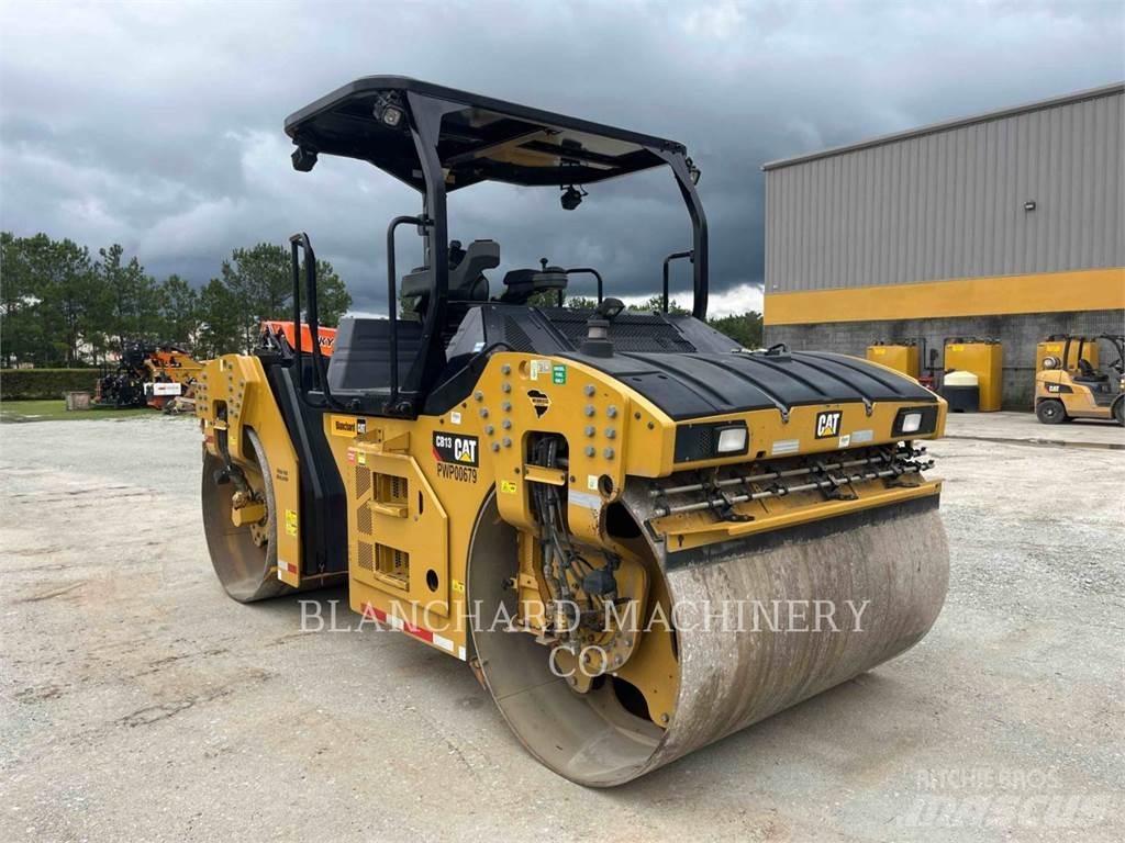 CAT CB13 Rouleaux tandem