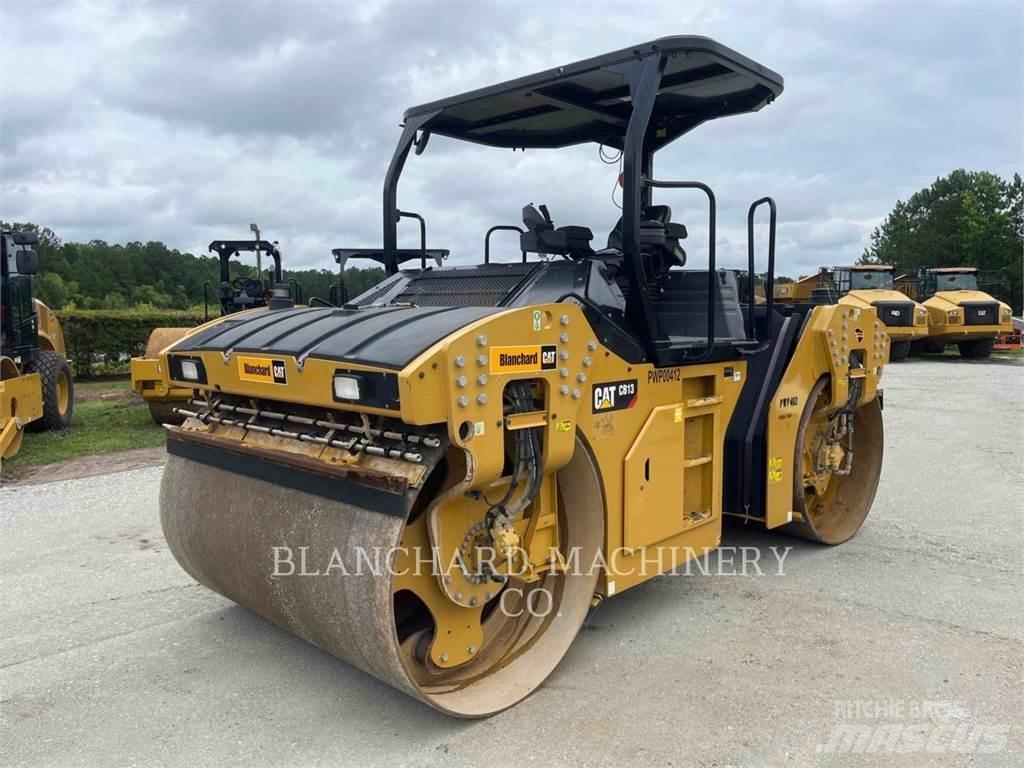 CAT CB13 Rouleaux tandem
