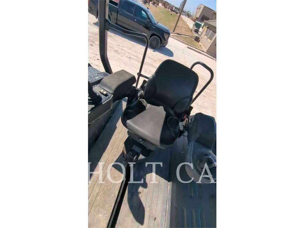 CAT CB13 Rouleaux monocylindre
