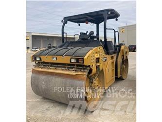 CAT CB13-01 Compacteur de sol