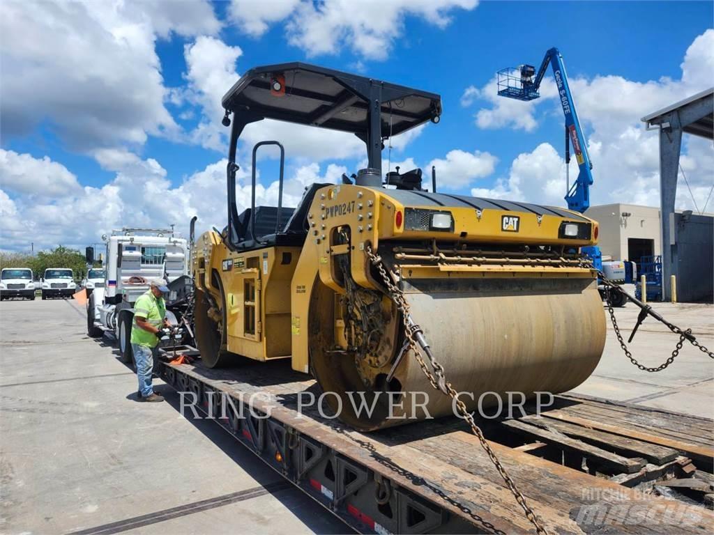 CAT CB13 OSC Rouleaux tandem