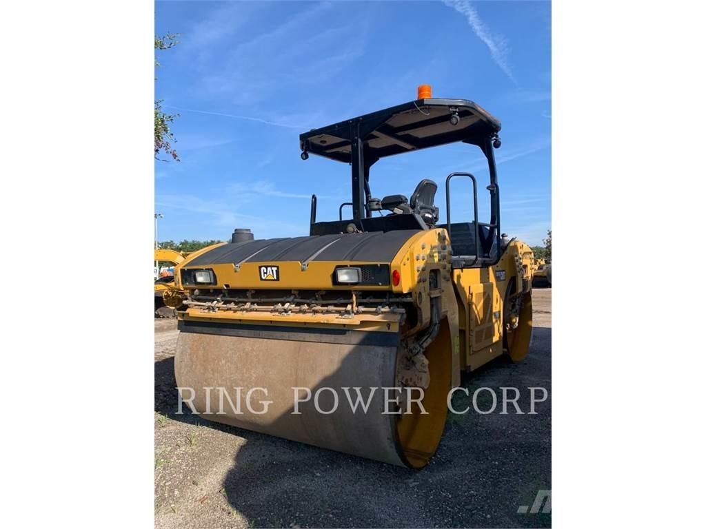 CAT CB13 OSC Rouleaux tandem
