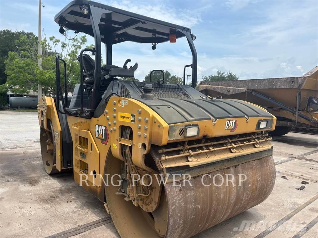 CAT CB13 OSC Rouleaux tandem