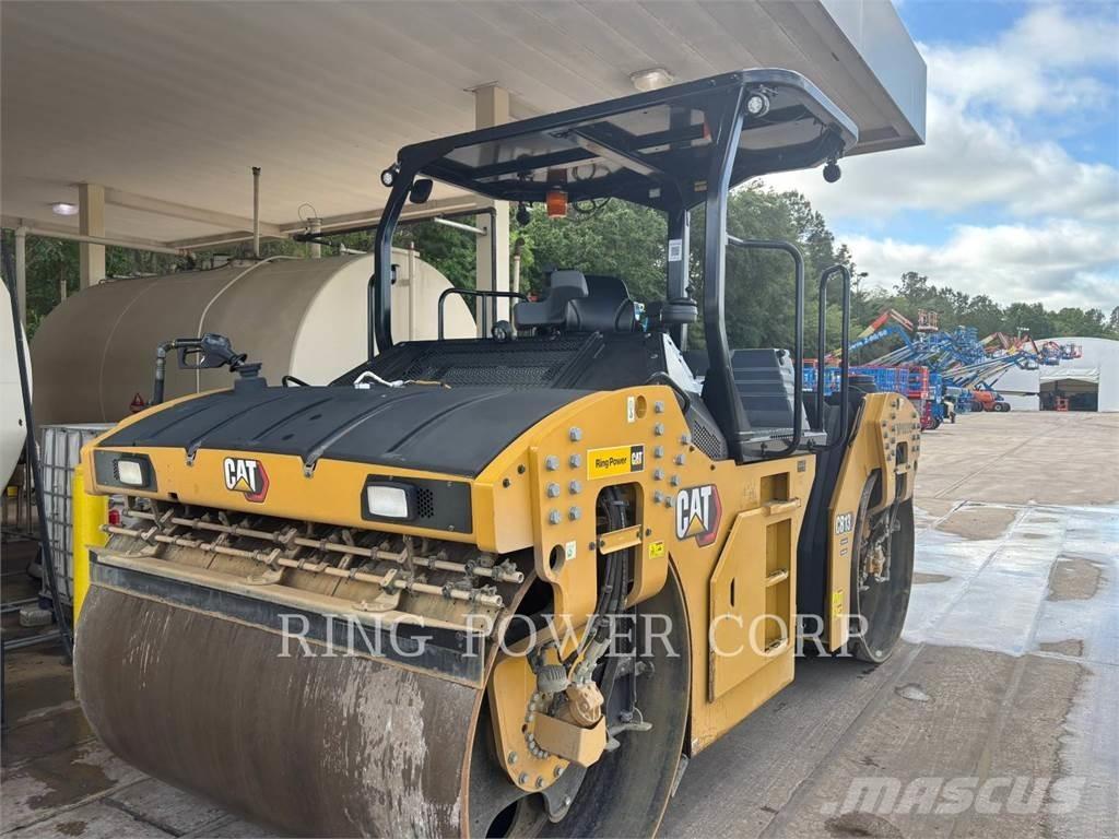 CAT CB13 OSC Rouleaux tandem