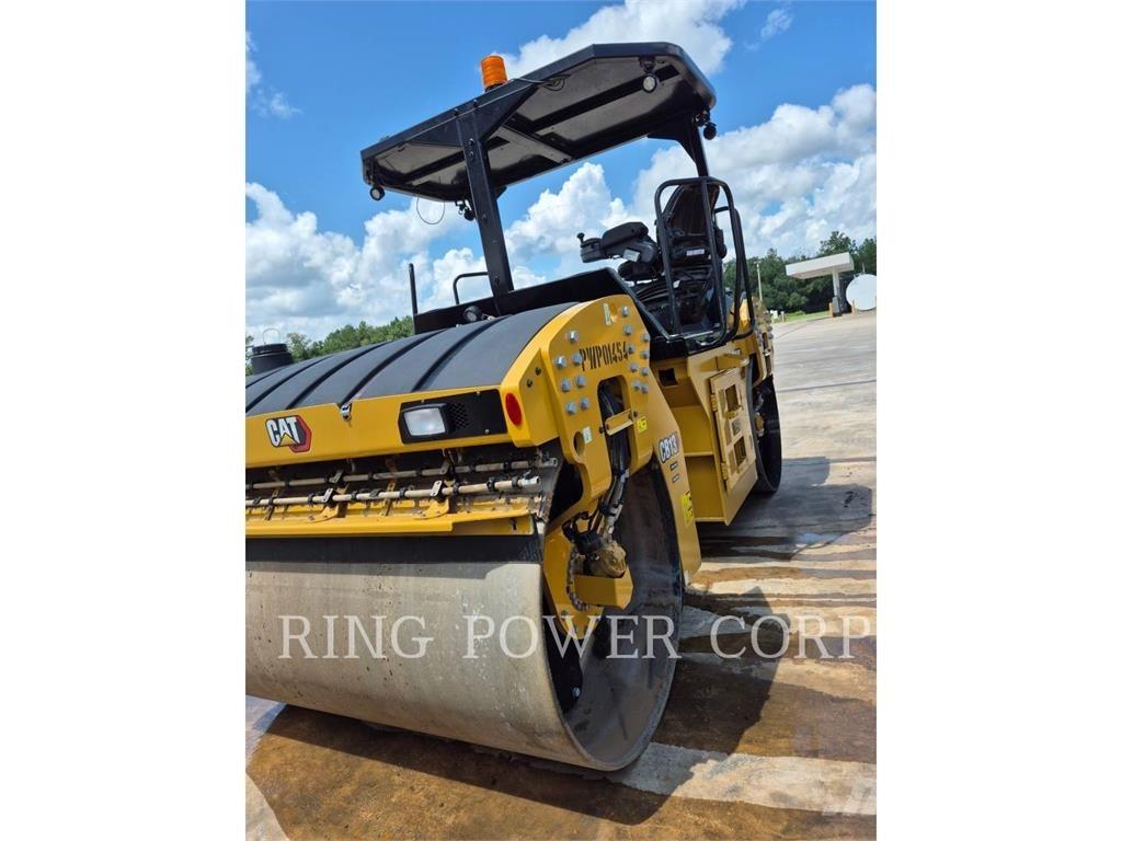 CAT CB13 OSC Rouleaux tandem