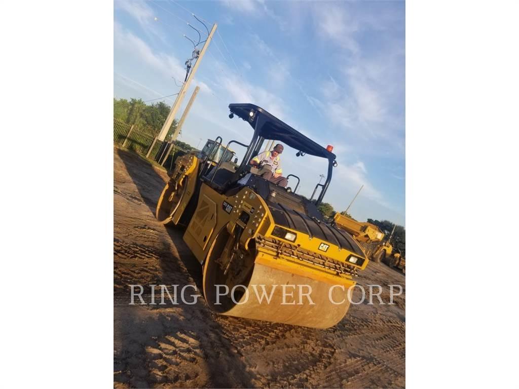 CAT CB13 OSC Rouleaux tandem