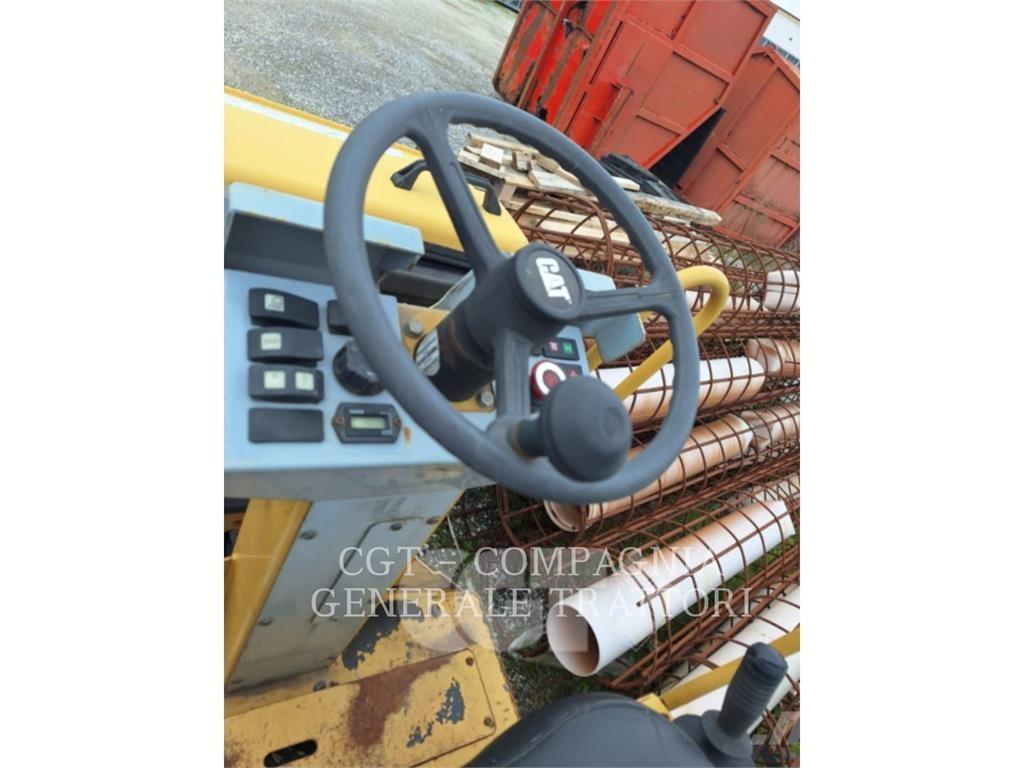 CAT CB14 Rouleaux tandem