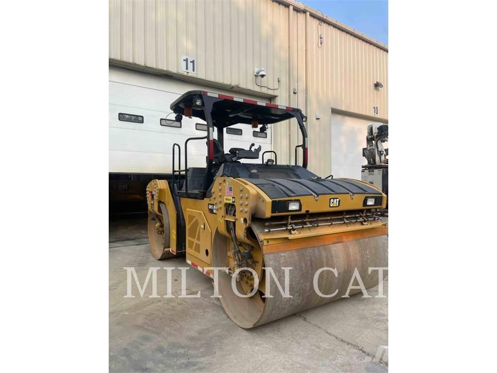 CAT CB15 Compacteur de sol
