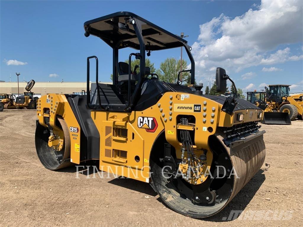 CAT CB15 Rouleaux tandem