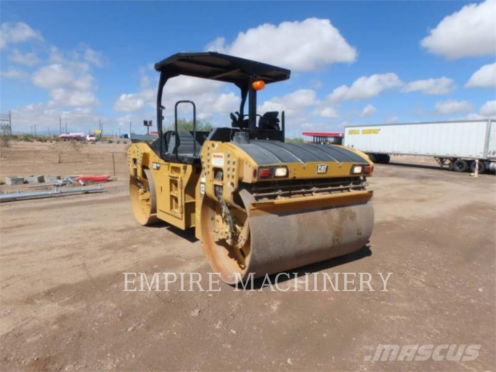 CAT CB15 Rouleaux tandem