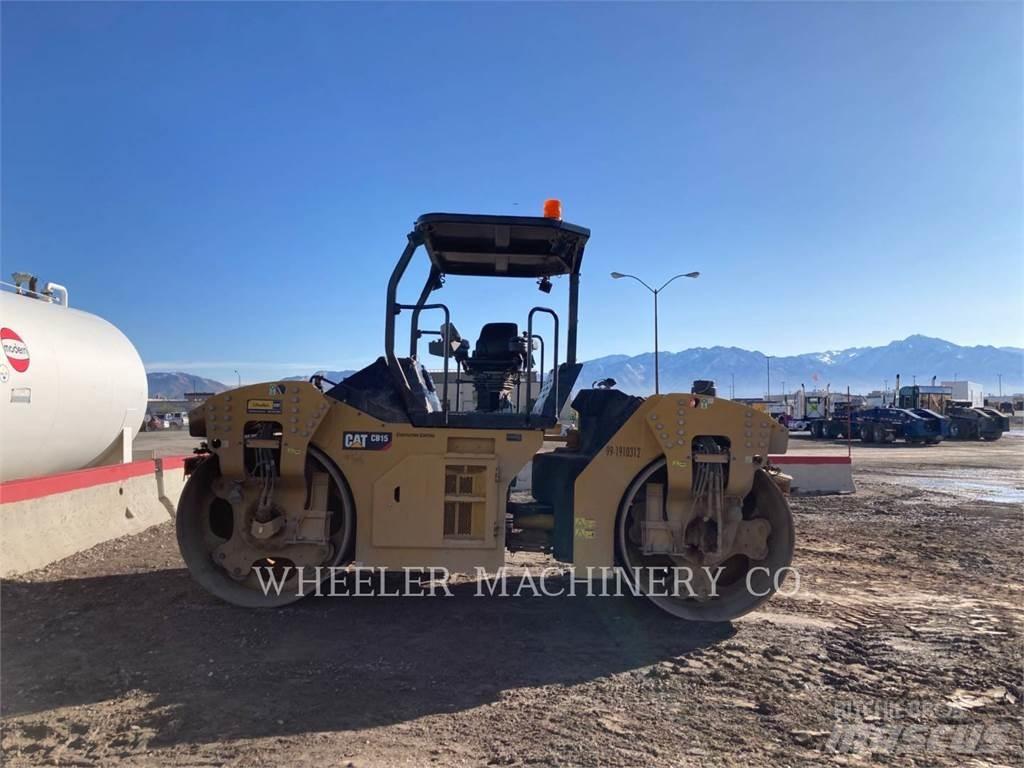 CAT CB15 Rouleaux tandem