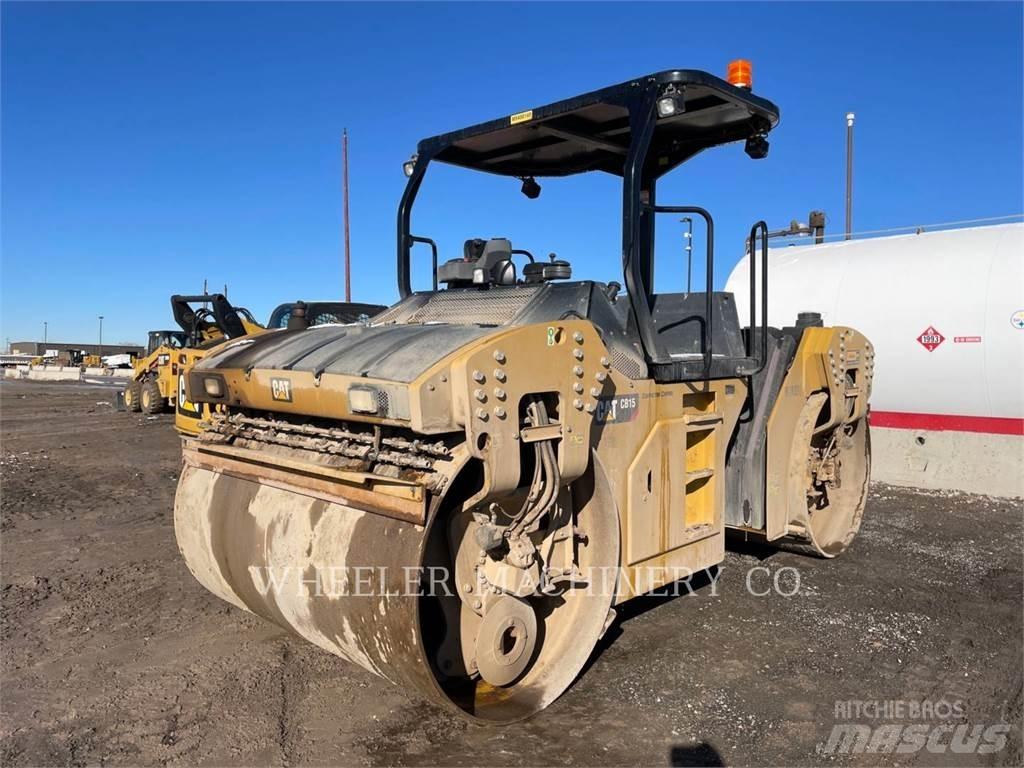 CAT CB15 CW Rouleaux tandem