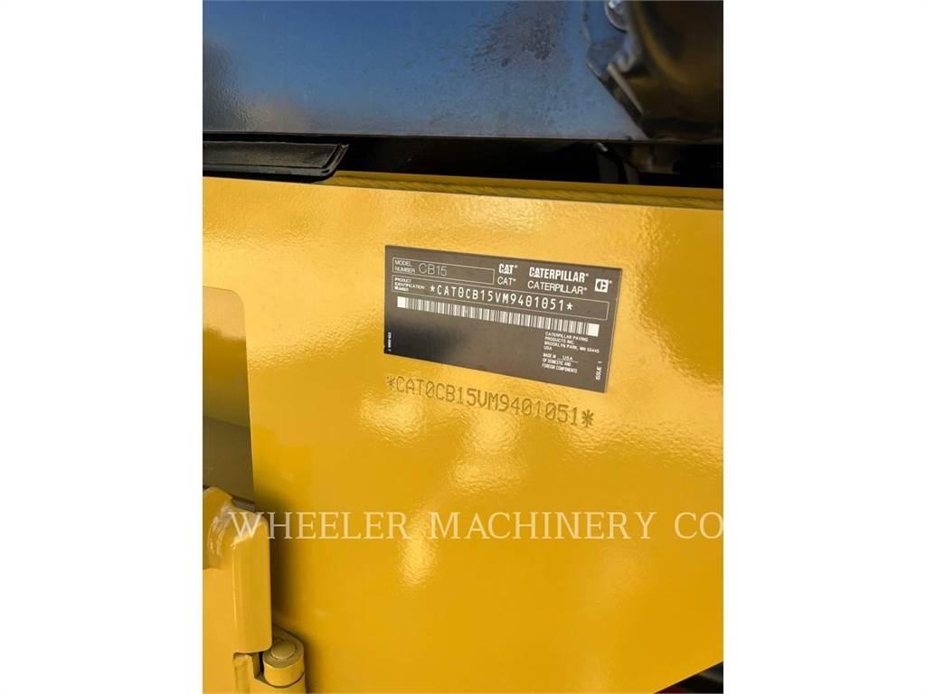 CAT CB15 CW VV Rouleaux tandem