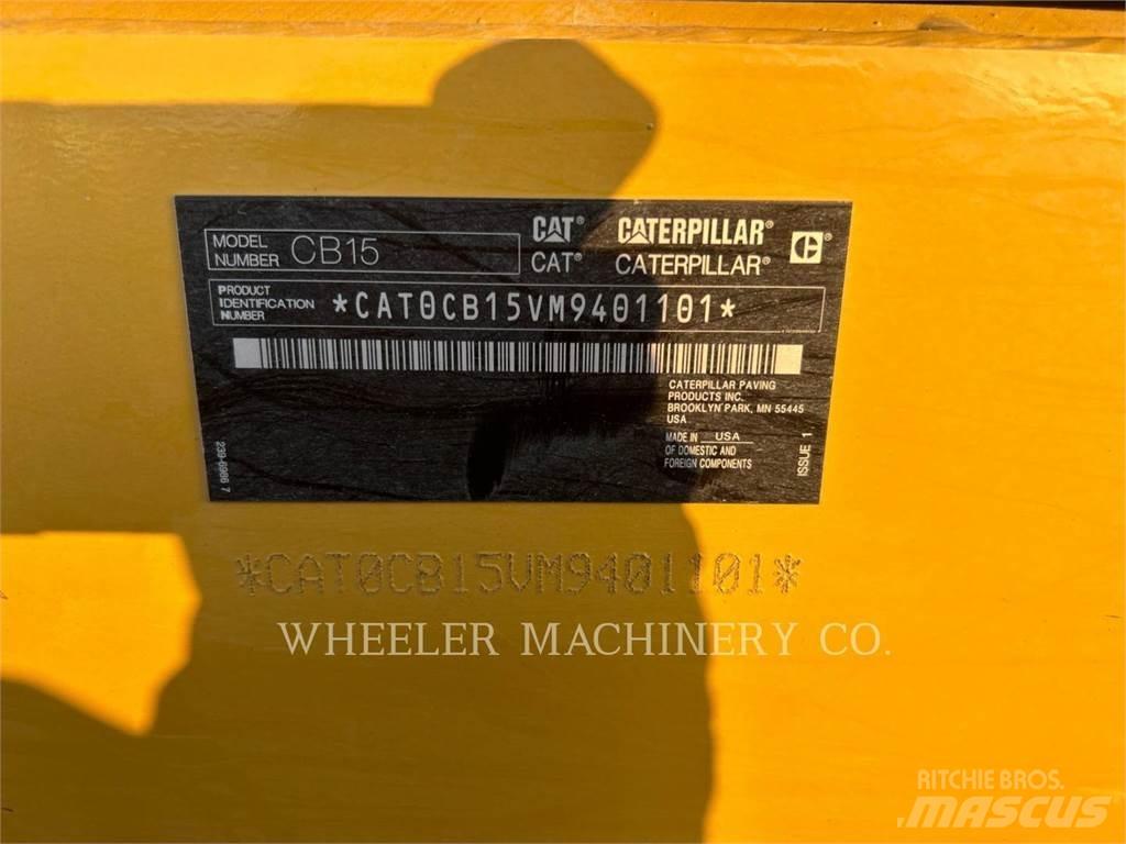CAT CB15 CW VV Rouleaux tandem