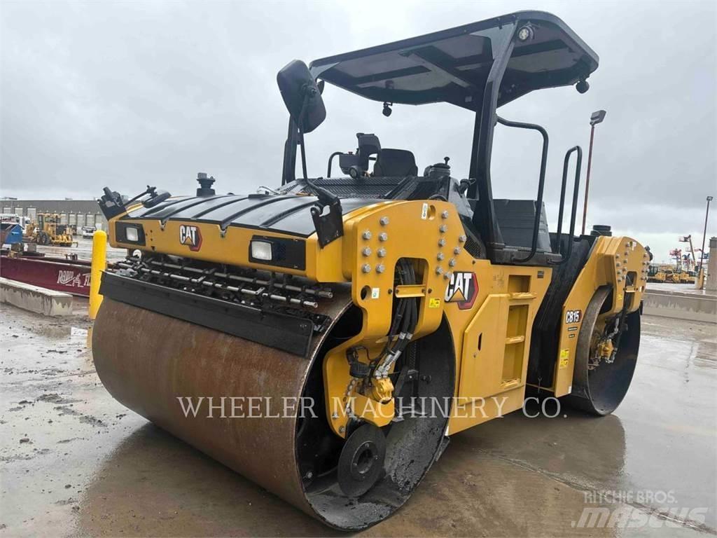CAT CB15 CW VV Rouleaux tandem