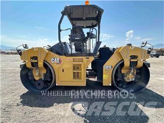 CAT CB15 CW VV Rouleaux tandem
