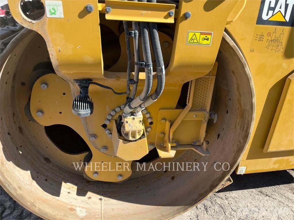 CAT CB15 VV Rouleaux tandem
