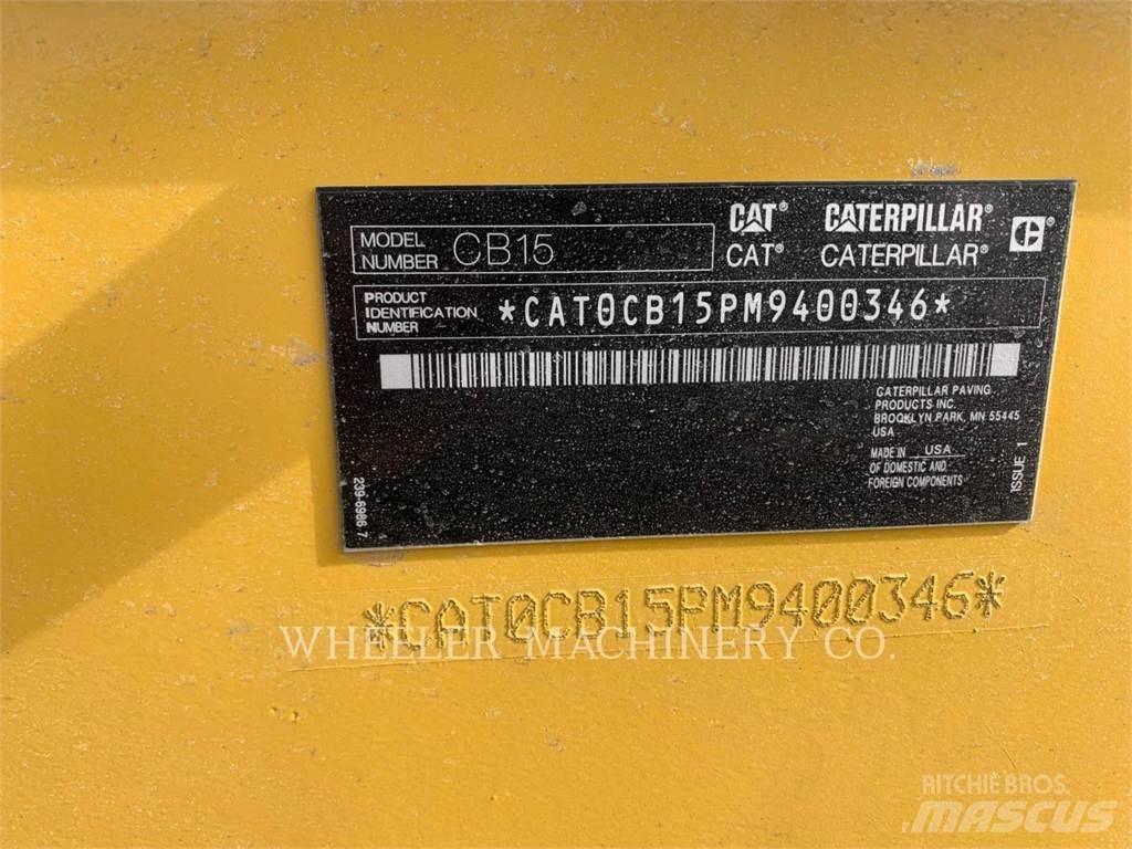 CAT CB15 VV Rouleaux tandem