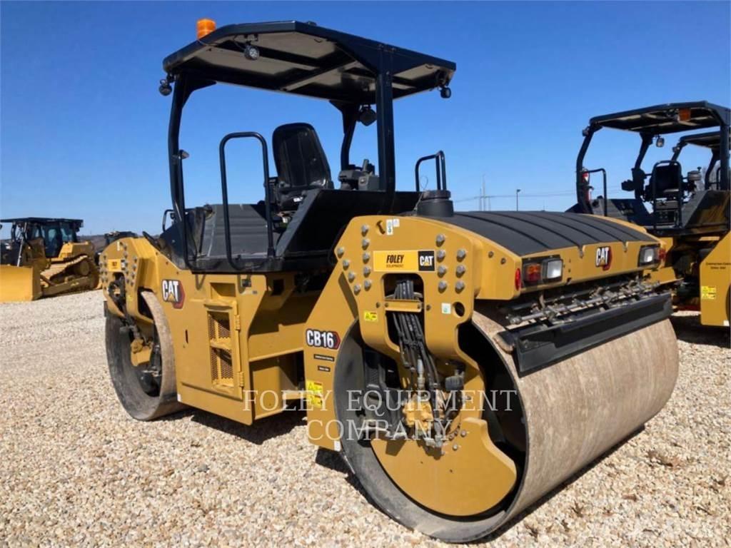 CAT CB16 Compacteur de sol