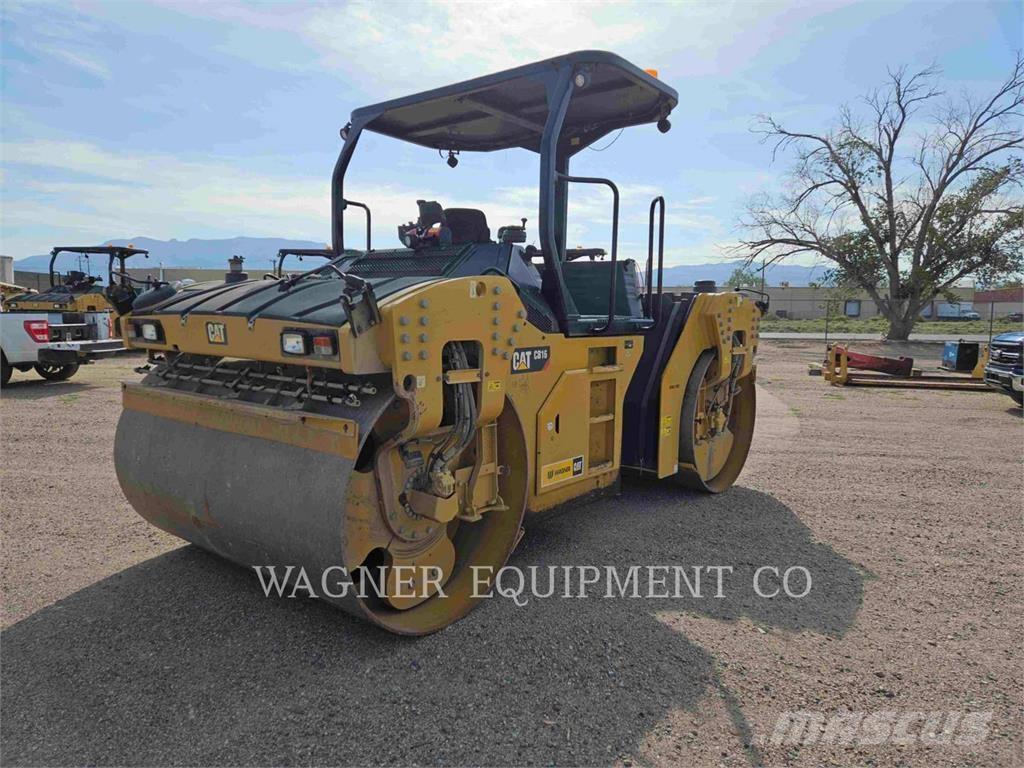 CAT CB16 Finisseur