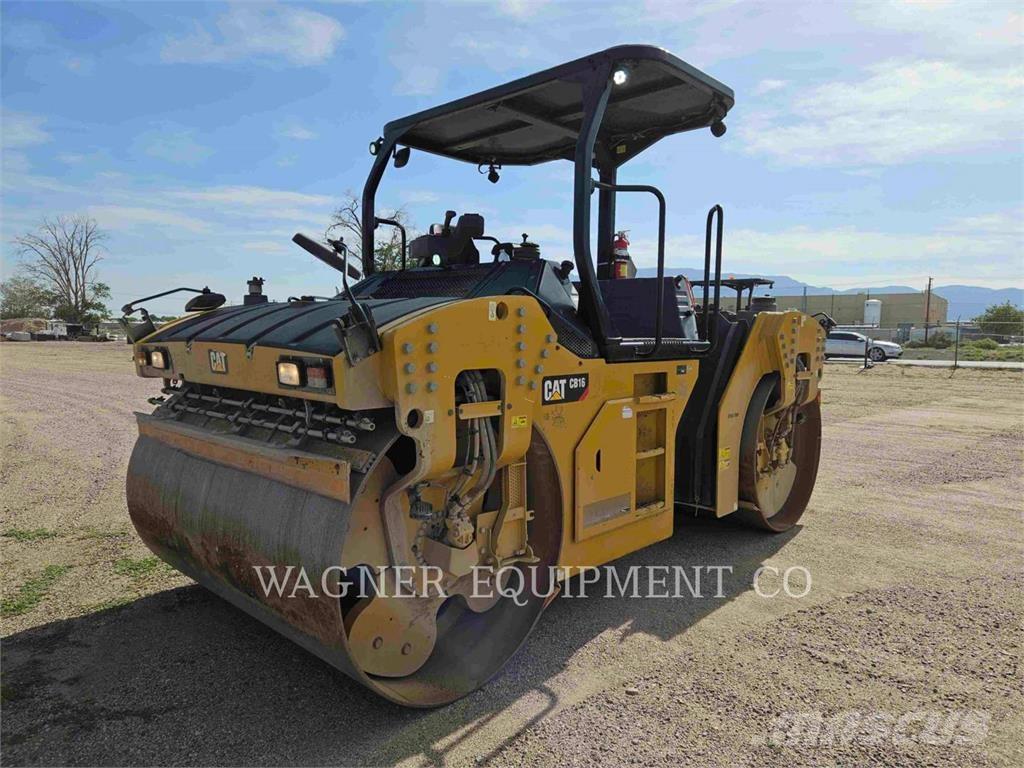 CAT CB16 Finisseur