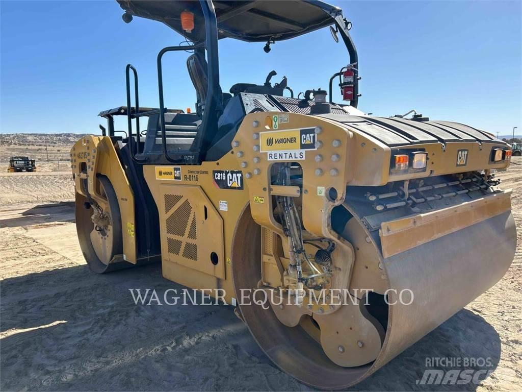 CAT CB16 Compacteur de sol