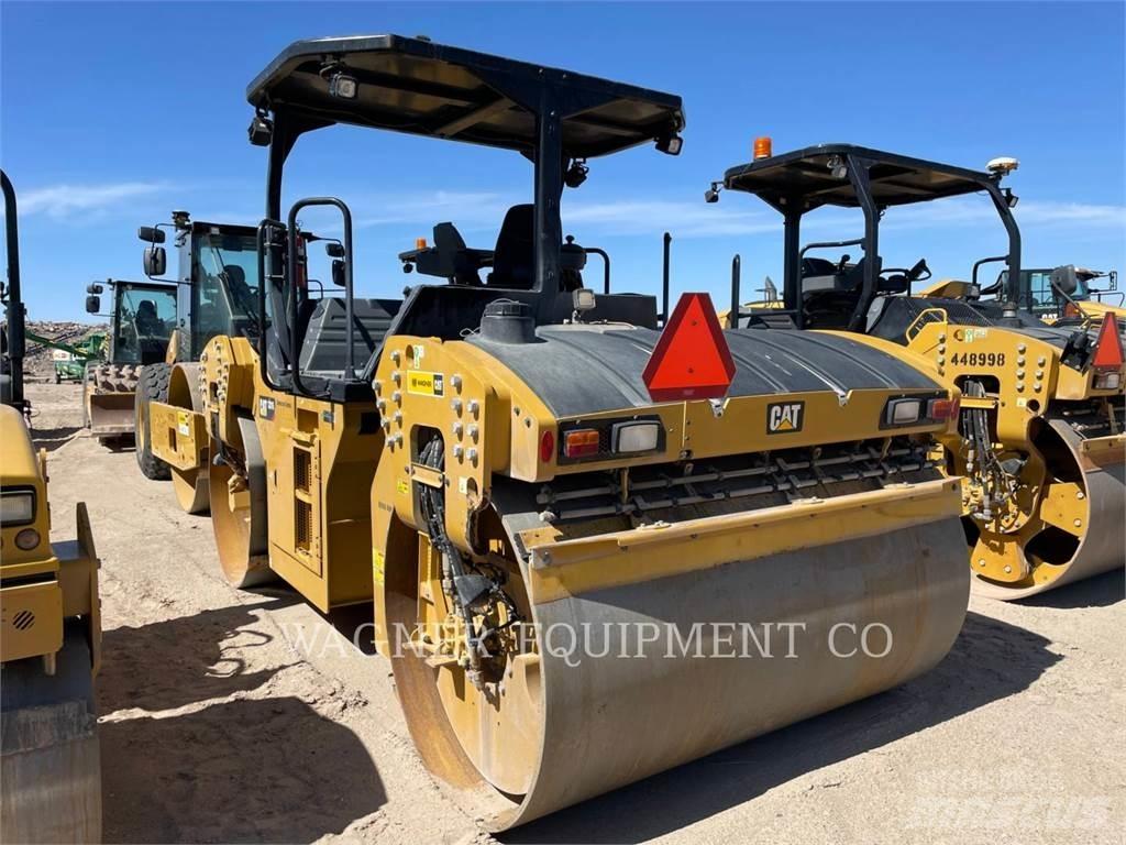 CAT CB16 Compacteur de sol