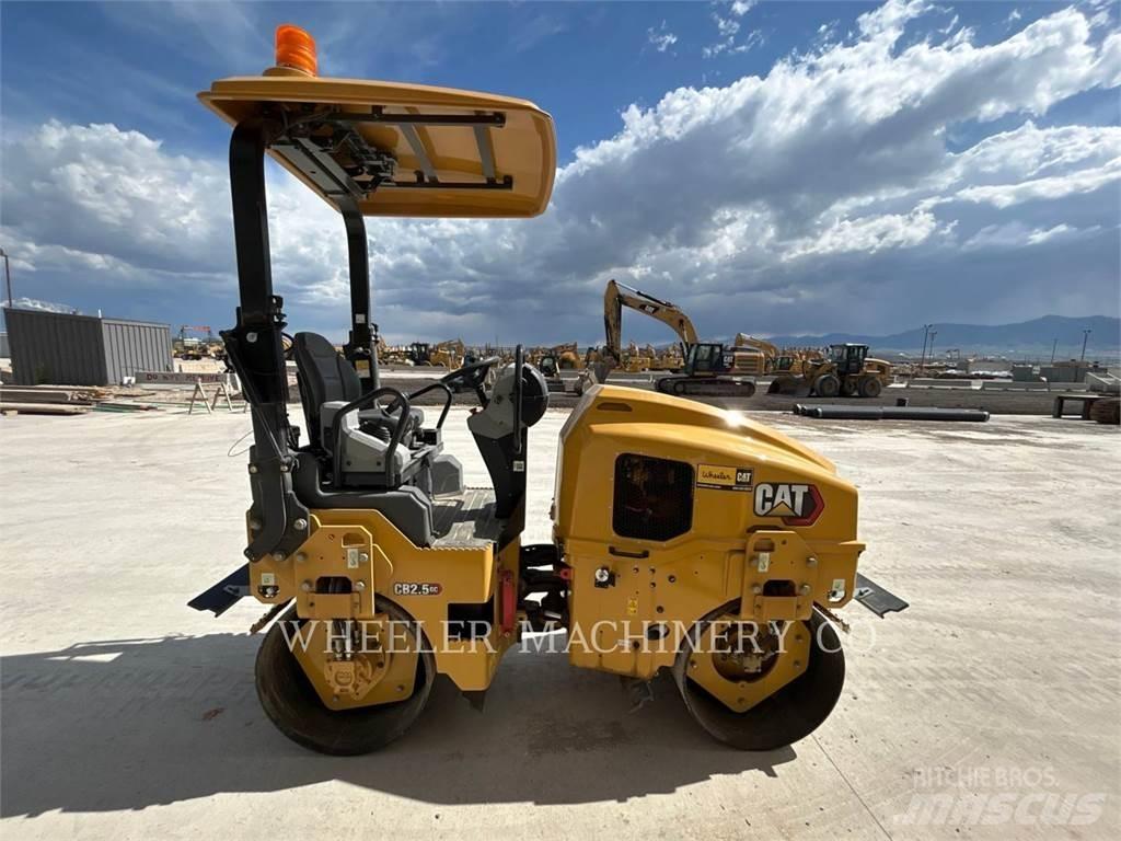 CAT CB2.5 GC Rouleaux tandem
