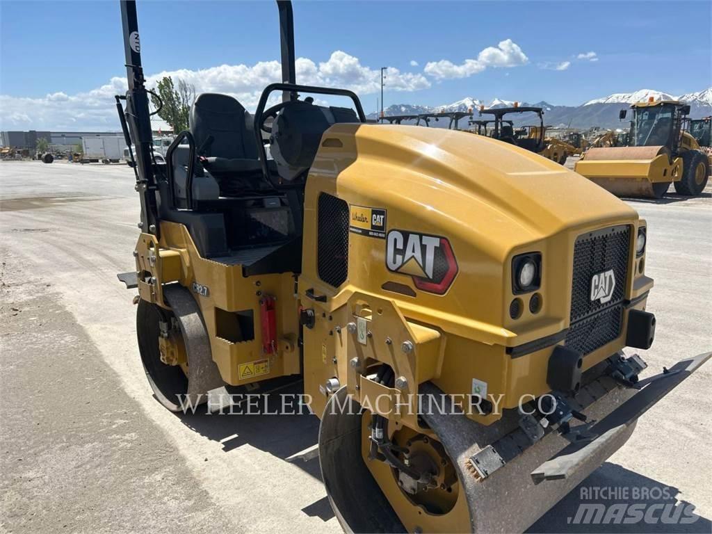 CAT CB2.7 Rouleaux tandem