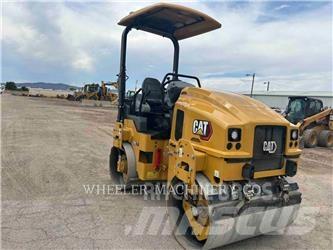 CAT CB2.7 Rouleaux tandem