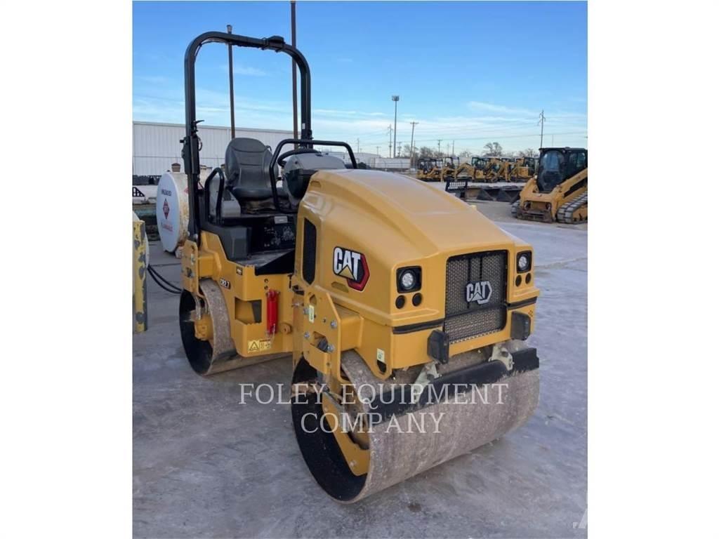 CAT CB2.7-03 Compacteur de sol