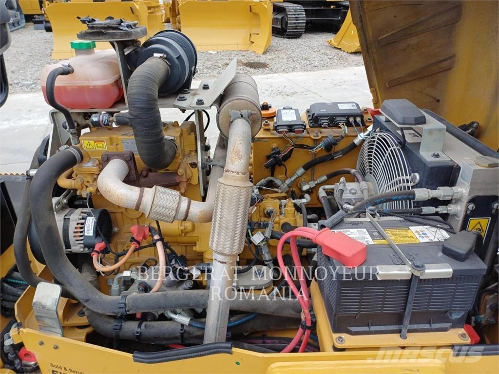 CAT CB2.7LRC Rouleaux tandem