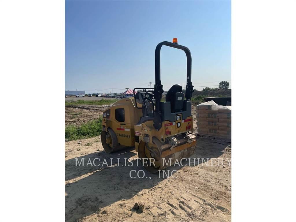 CAT CB24B Rouleaux tandem