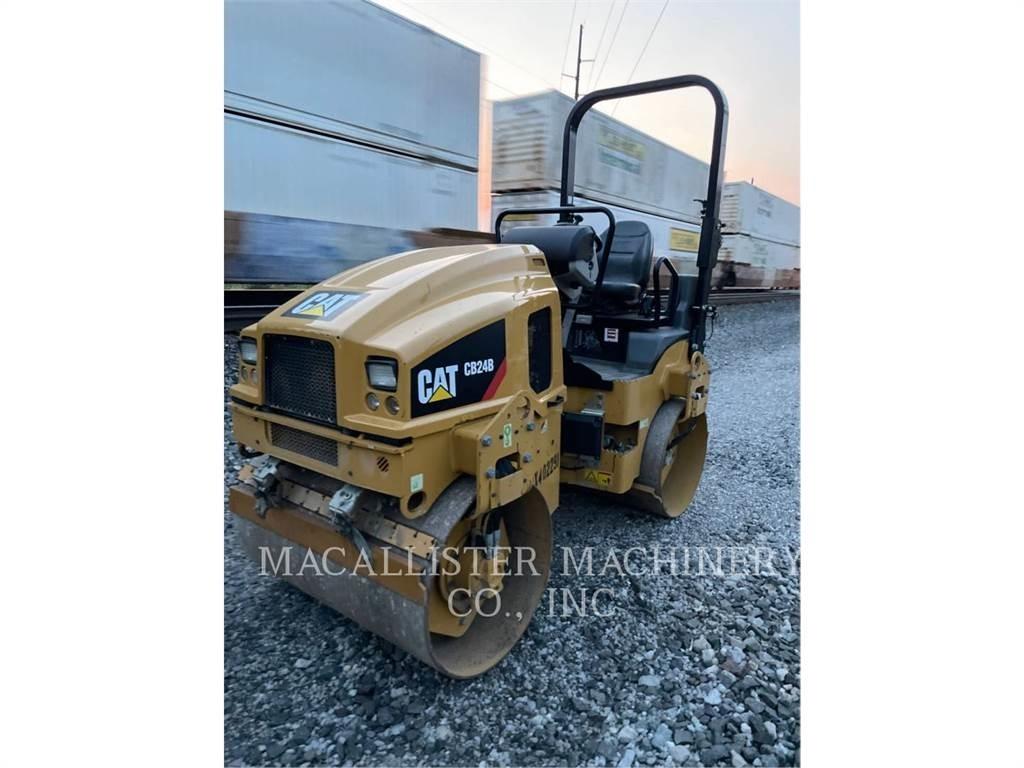 CAT CB24B Rouleaux tandem