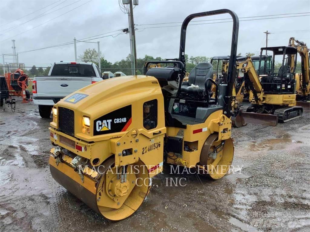 CAT CB24B Rouleaux tandem