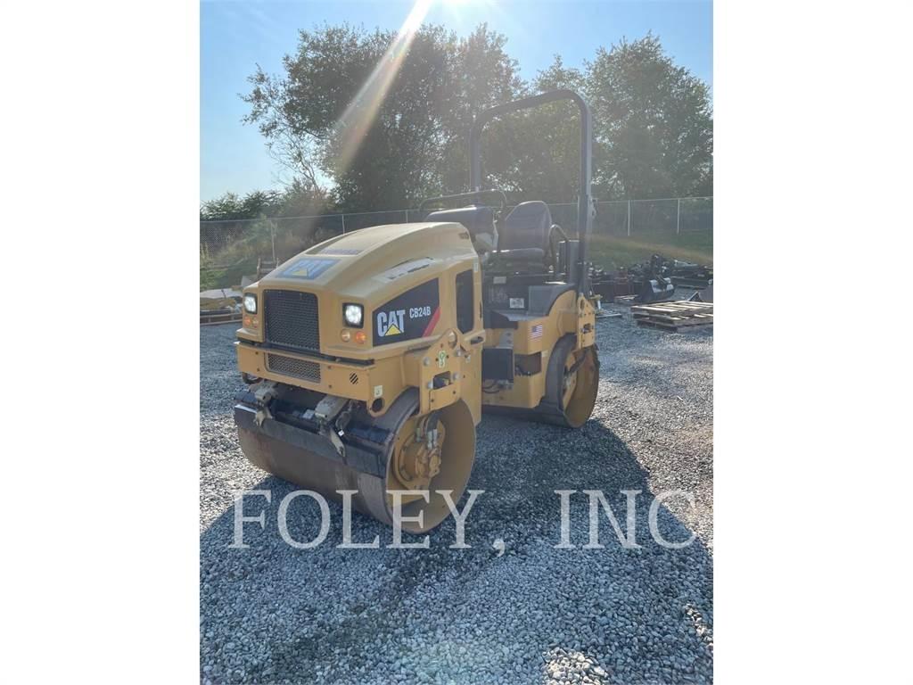 CAT CB24B Rouleaux tandem