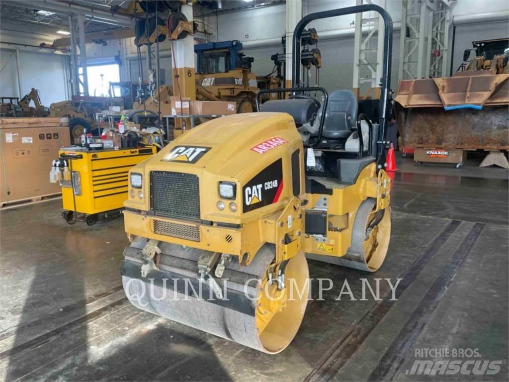 CAT CB24B Rouleaux tandem