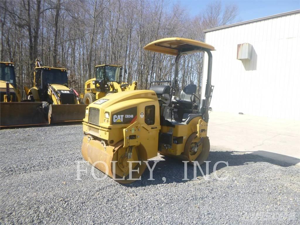 CAT CB24B Rouleaux tandem