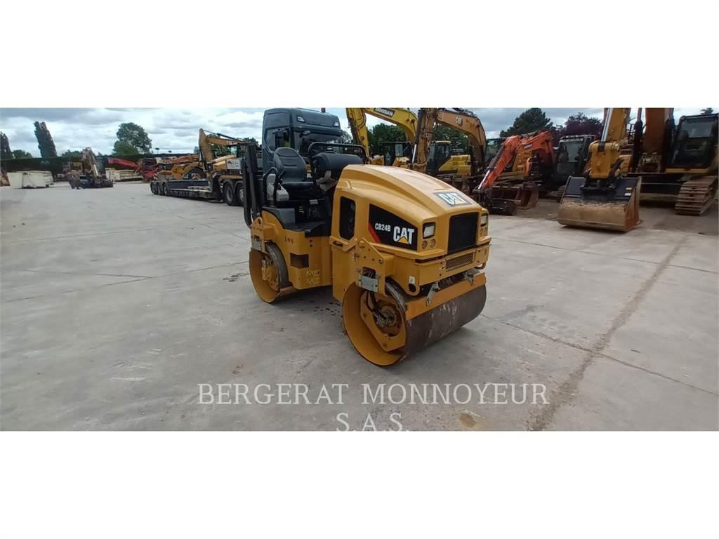 CAT CB24B Compacteur de sol